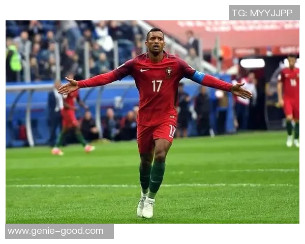 8月26日足坛巨星聚焦盘点球星辉煌瞬间与经典赛事回顾